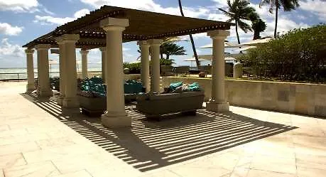 Dorisol Recife Grand Hotel ジャボアタン・ドス・グアララペス 3*,